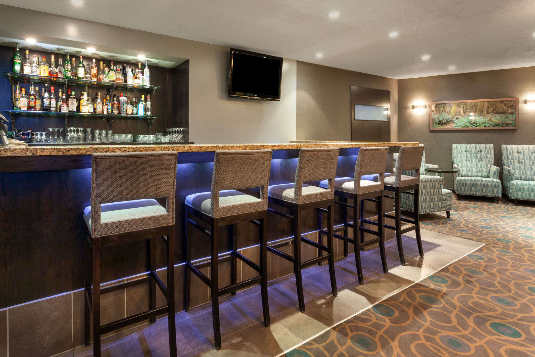 Ramada By Wyndham Kamloops Hotel Екстериор снимка
